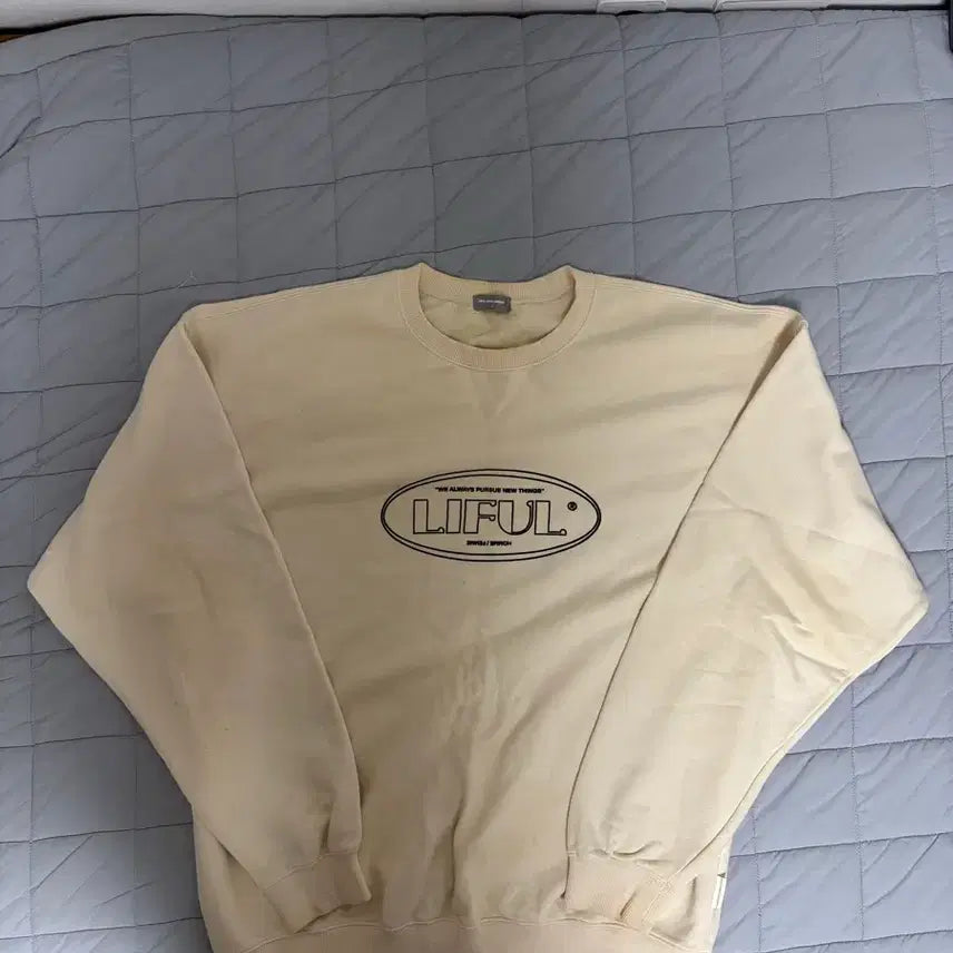 [BUNJANG] Lifull Cream Sweatshirt Size 2 (L~XL) / 라이풀 크림 맨투맨 2사이즈(L~XL)
