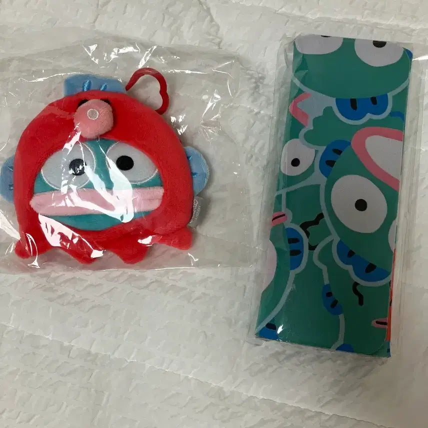 [BUNJANG] Hangyodon Coin Pouch & Mousepad Bundle Set / 한교동 굿즈 일괄 판매