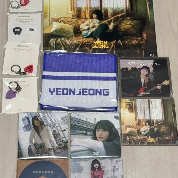 [BUNJANG] Cosmic Girls Yeonjung LP Slogan Bundle Set / 연정 CD 굿즈 슬로건 LP 일괄