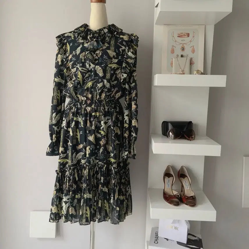 [BUNJANG] Ozsecon Pattern Frill Dress / 55 오즈세컨 패턴 프릴 원피스