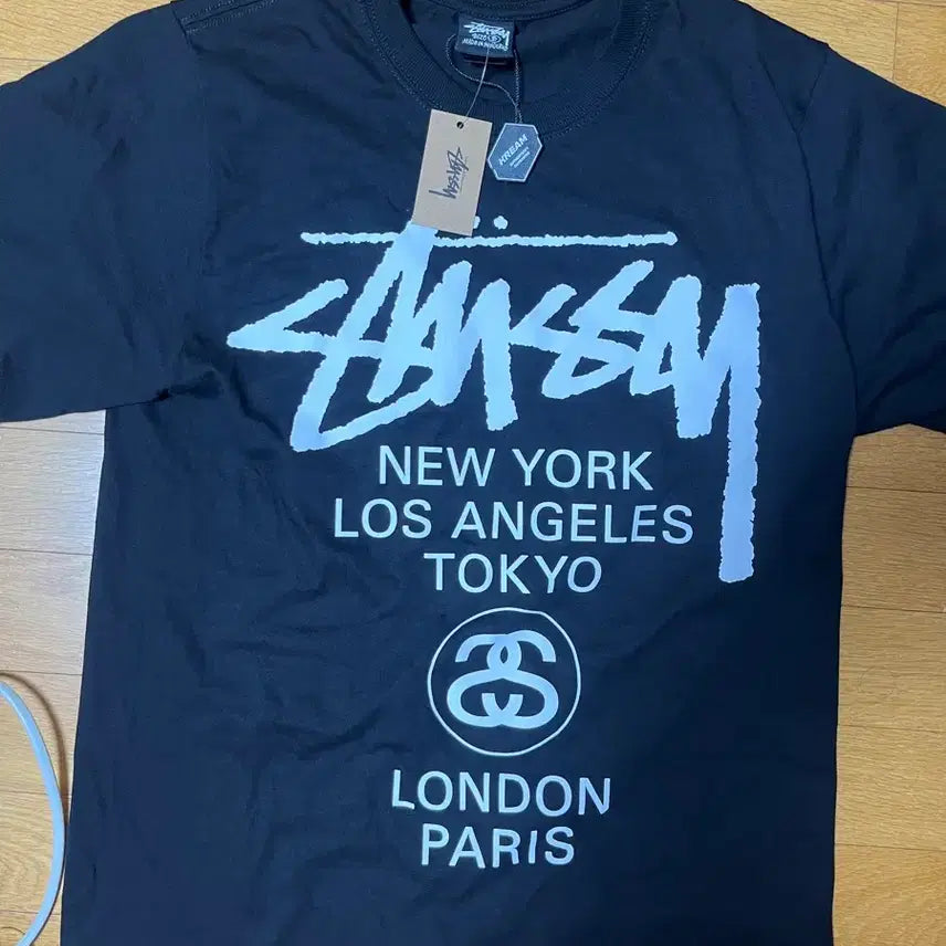 [BUNJANG] Stussy World Tour T-Shirt / 스투시 월드투어 s