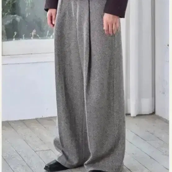 [BUNJANG] Waviness Deep One Tuck Herringbone (Walnut Brown) Pants / 웨이비니스 딥 원 턱 해링본(윌넛 브라운) 2사