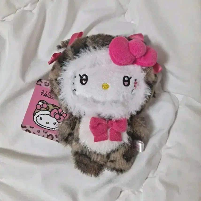 [BUNJANG] Sanrio Hello Kitty Leopard Print Doll Mascot Pouch Keychain / 산리오 헬로키티 호피 인형 마스코트 파우치 키링 갸루