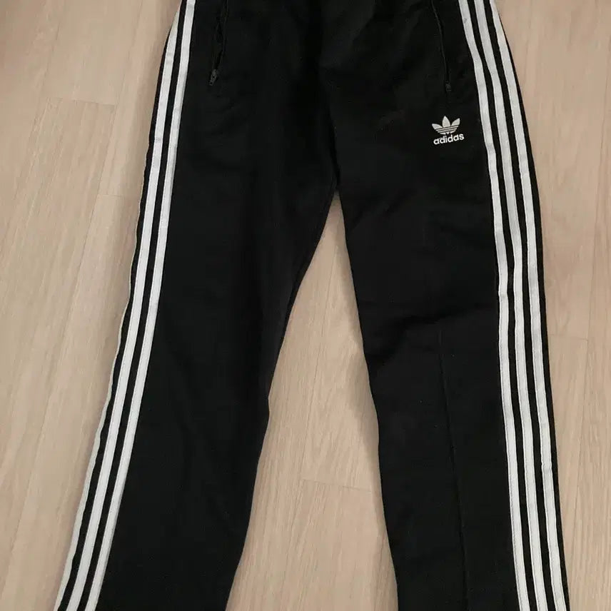 [BUNJANG] Adidas Europa Track Pants / 아디다스 유로파팬츠