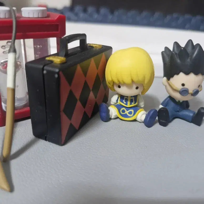 [BUNJANG] Hunter x Hunter Re-Ment Miniature Figurine - Featuring Kurapika & Leorio / 헌터x헌터 리멘트 미니어처 소형 재현모형 크라피카,레오리오