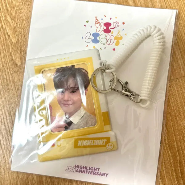 [BUNJANG] YANG YOSEOP 15th Anniversary Popup Photocard Holder Keyring / 양요섭 15주년 팝업 포토카드 홀더 키링