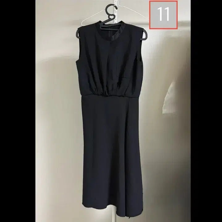 [BUNJANG] Sleeveless Black Midi Dress / 나시 블랙 원피스