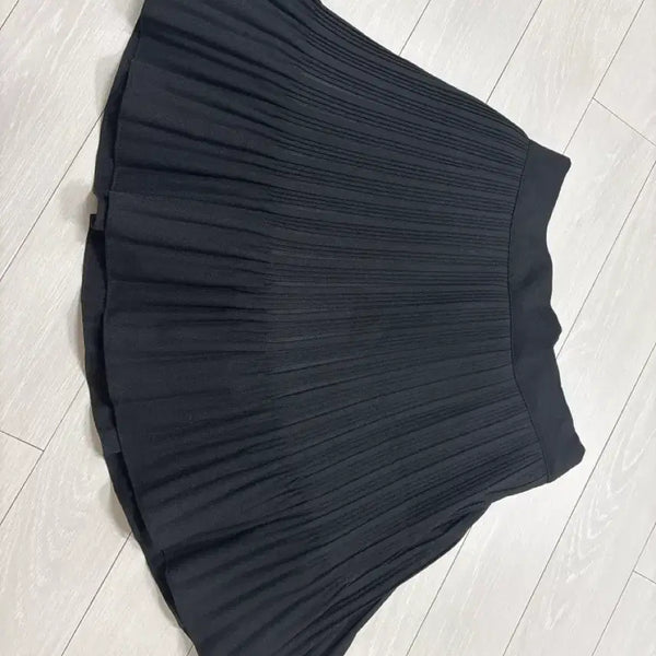 [BUNJANG] Black Pleated Skirt / 블랙 플리츠 스커트