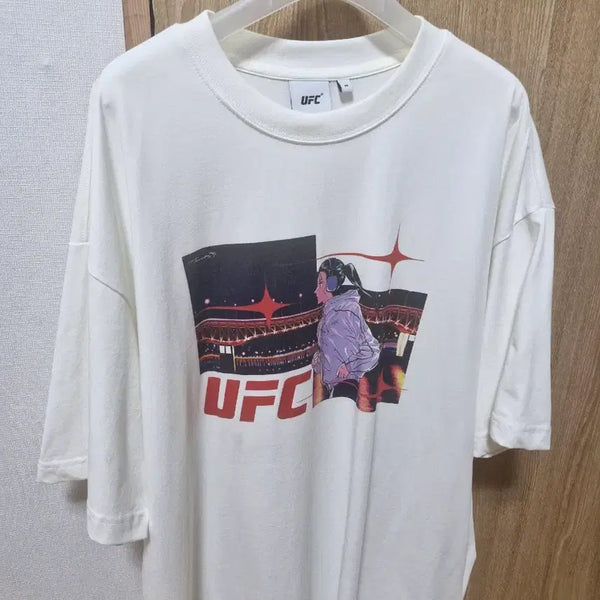 [BUNJANG] TR13 x UFC Collaboration Oversized T-Shirt (Size M) / 트리13 UFC 콜라보 오버핏 반팔 M