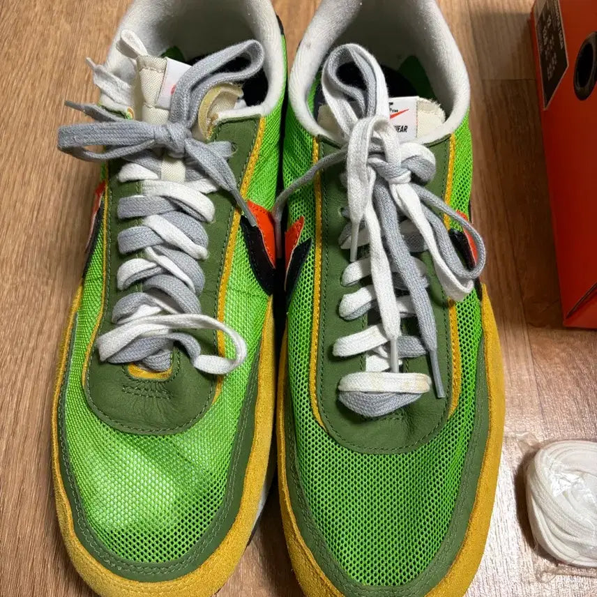 [BUNJANG] Nike x Sacai Waffle LD Green (300) / 300)나이키x사카이 와플 LD그린 나코탭
