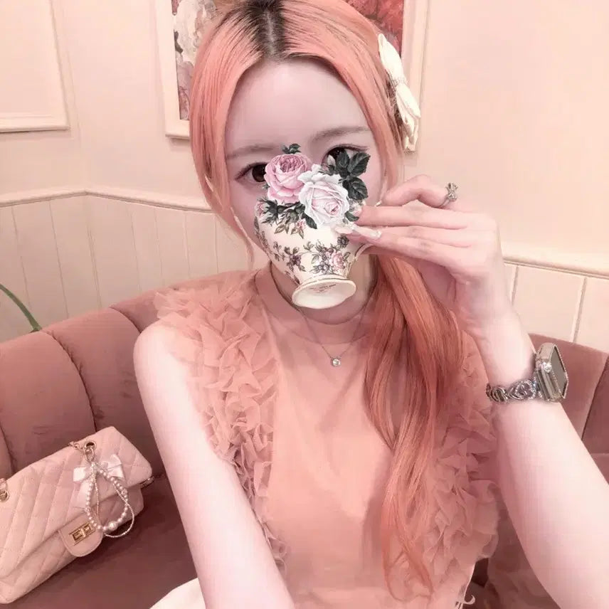 [BUNJANG] Snidel Coral Sleeveless Frill Tee / 스나이델 코랄 민소매 프릴티 스나계 양산형