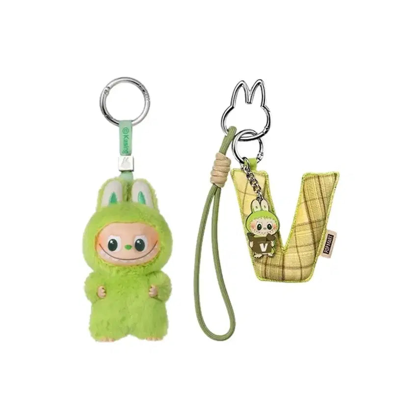 [BUNJANG] POP MART Pin For Love Mini Labubu V + Initial V (Keychain Set) / [팝마트] 핀포러브 세트(V)