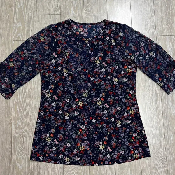 [BUNJANG] Women's Floral Chiffon Blouse / 상태좋음)여성블라우스.쉬폰.7부.반팔.여름옷.플라워블라우스.여자상의.블라우스.