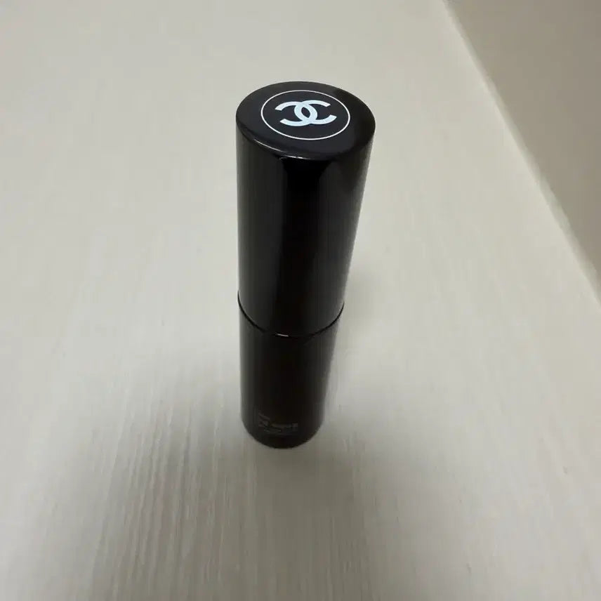 [BUNJANG] Chanel Baume Essentiel Transparent Stick / 샤넬 바움 에쌍씨엘 트렌스페어런트 스틱