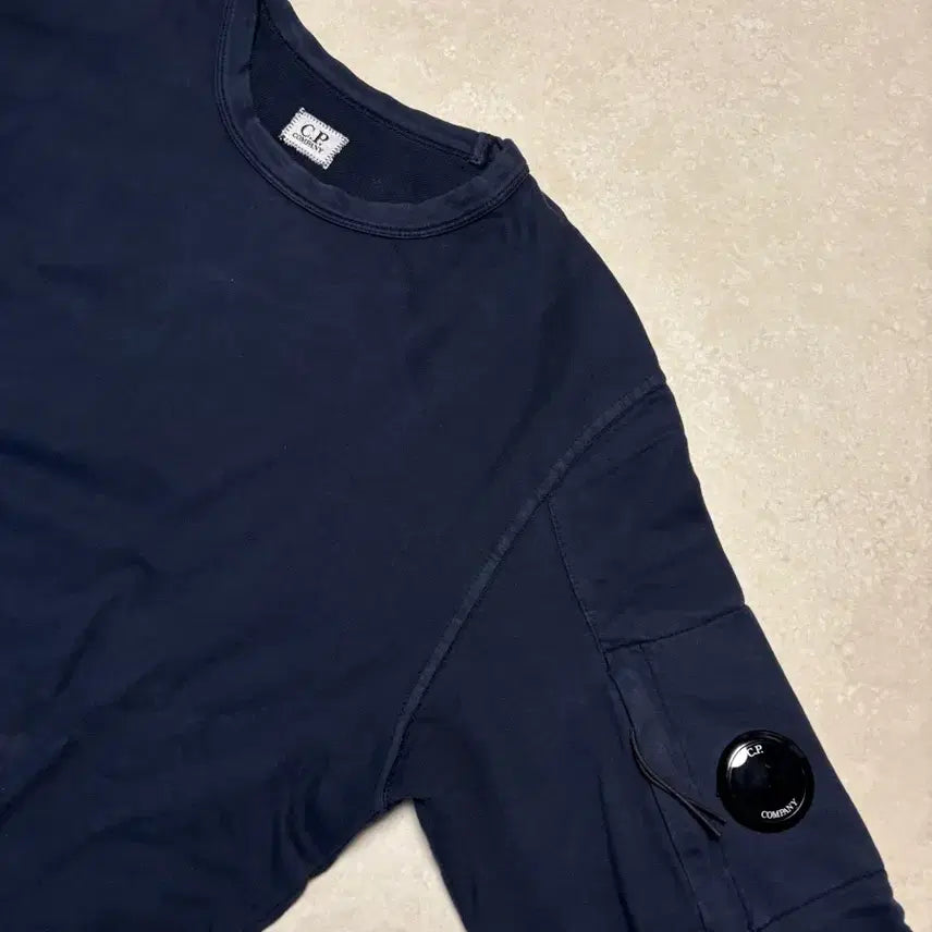 [BUNJANG] CP Company Navy Sweatshirt L / Cp 컴퍼니 네이비 맨투맨 L