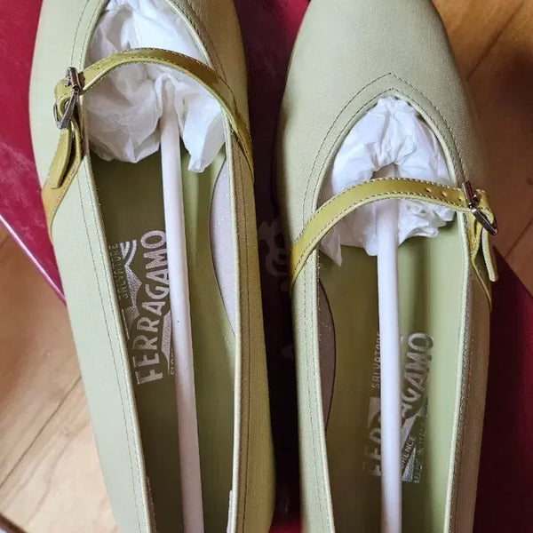 [BUNJANG] Salvatore Ferragamo Mary Jane Pumps Flat Shoes / 페라가모 플랫 슈즈 (메리제인 펌프스)