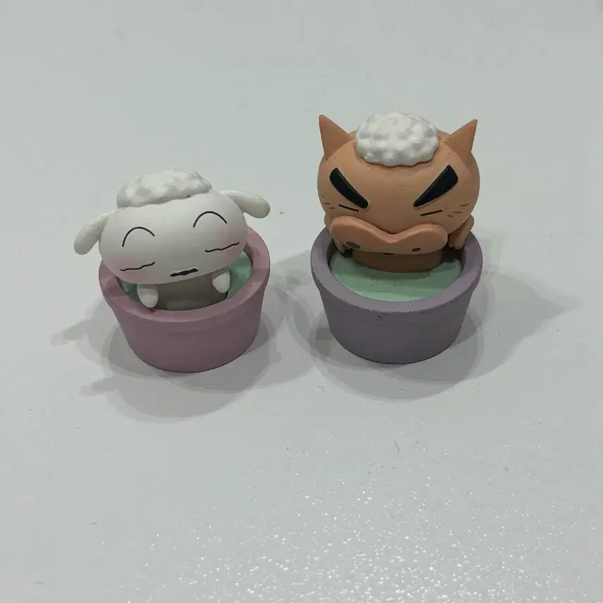 [BUNJANG] White Dog 'Buri Buri Daemang' Figure / 흰둥이 부리부리대마왕 피규어