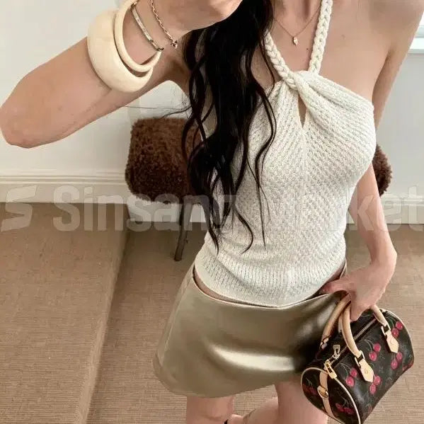[BUNJANG] Rope To Weave Halter Neck Knit Top / [빠른발송] 로프투웨이나시 홀터넥 니트