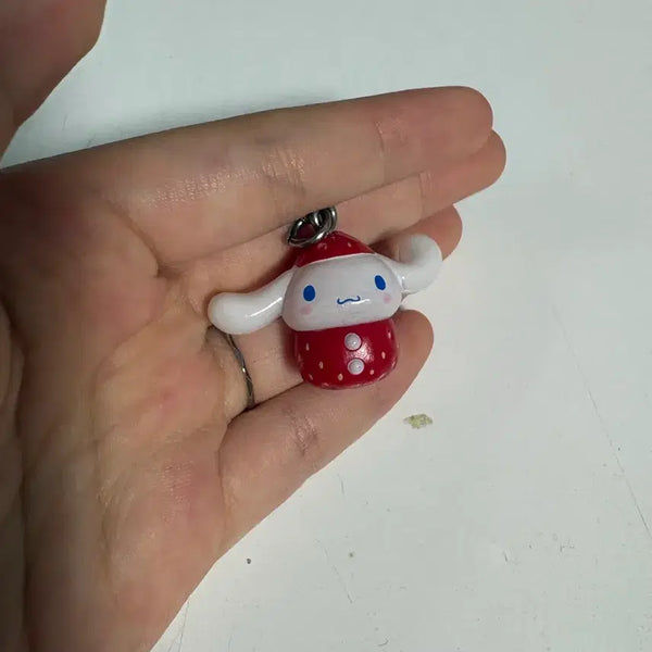 [BUNJANG] Limited Edition Strawberry Cinnamoroll Keychain / 한정판딸기 시나모롤키링판매