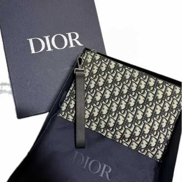[BUNJANG] Dior A5 Oblique Jacquard Pouch Beige Black / 디올 A5 오블리크 자카드 파우치 베이지 블랙 풀구성