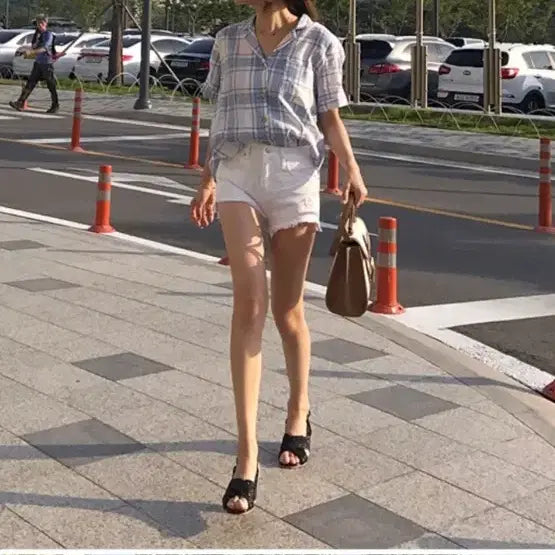[BUNJANG] Ribbon Tie Blue Bear White Denim Shorts Size S / 새상품)리본타이 블루베어 화이트 데님 숏팬츠 S