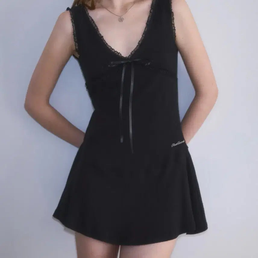 [BUNJANG] Rosy Franz Mini Dress (Size S) / 로제프란츠 미니 원피스