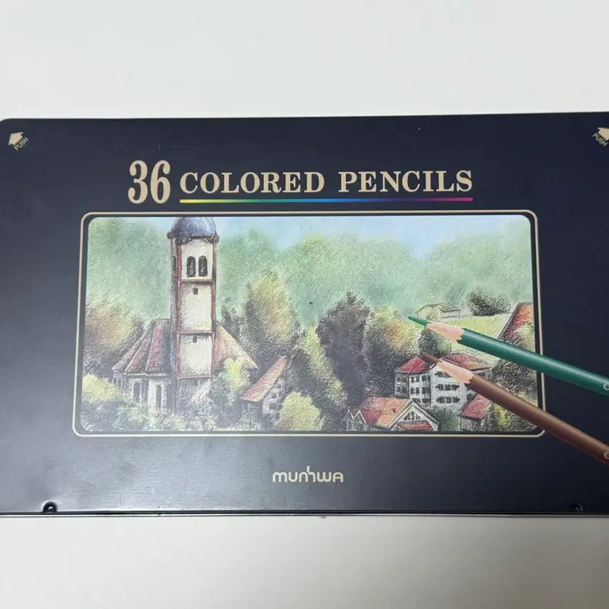 [BUNJANG] Munhwa 36-Color Colored Pencil Tin Case / 문화 36색 색연필 틴케이스(3통있음)