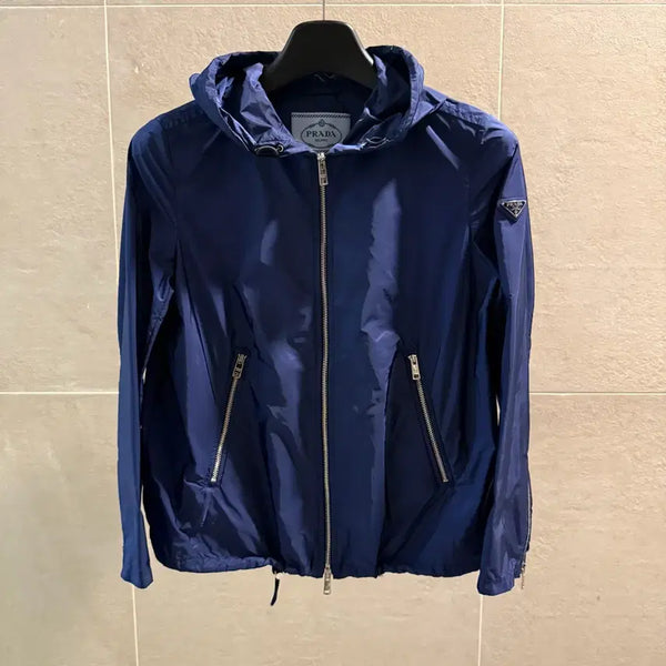 [BUNJANG] Prada Re-Nylon Triangle Logo Windbreaker Size 40 / 프라다 리나일론 삼각로고 바람막이 [정품, 40]