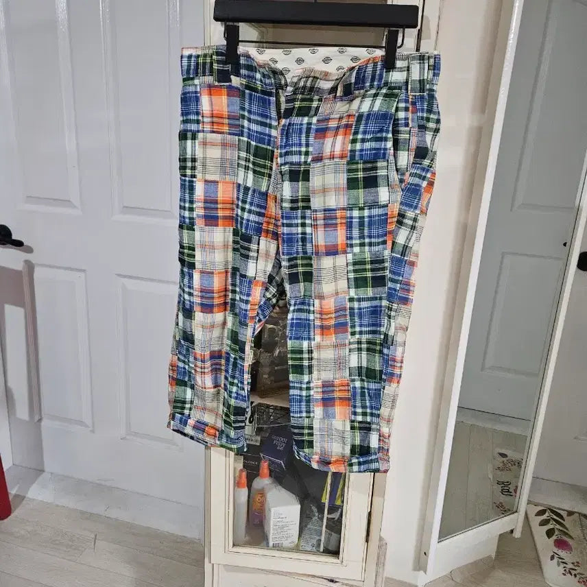 [BUNJANG] Dickies Check Patch Shorts / 디키즈 체크 패치 반바지