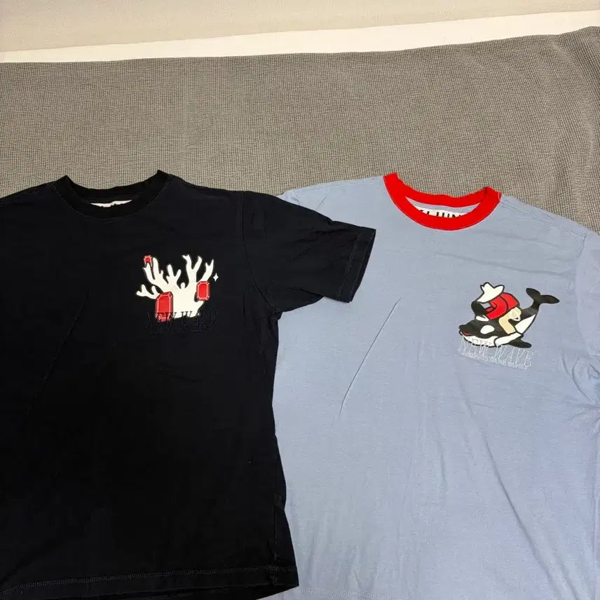 [BUNJANG] Kijun Graphic T-Shirt (Size 2) - Navy & Sky Blue Bundle / kijun 기준 그래픽 반팔티 2사이즈 네이비, 스카이블루 일괄 판매