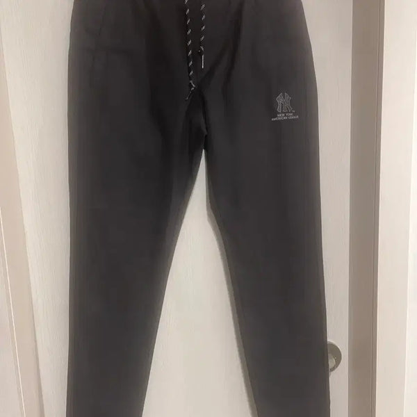 [BUNJANG] MLB Major League Training Jogger Pants Black / MLB 메이저리그 트레이닝 바지 블랙