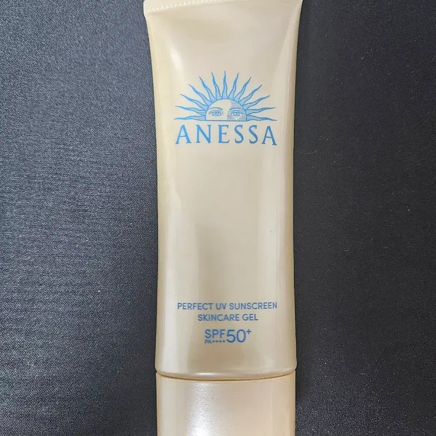 [BUNJANG] Anessa Perfect UV Sunscreen Skincare Gel SPF50+ PA++++ / 아네사 선크림