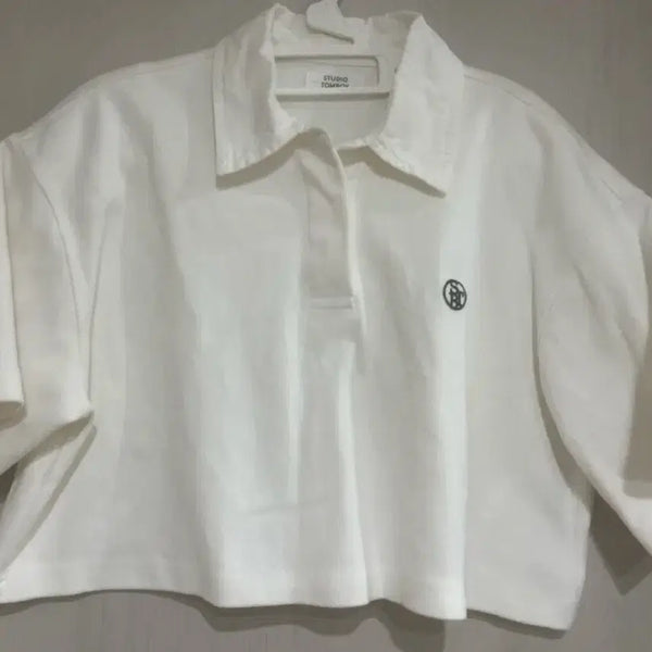 [BUNJANG] Studio Tomboy Cropped Collar Short Sleeve T-Shirt White / 스튜디오톰보이 크롭 카라 반팔 티셔츠 화이트