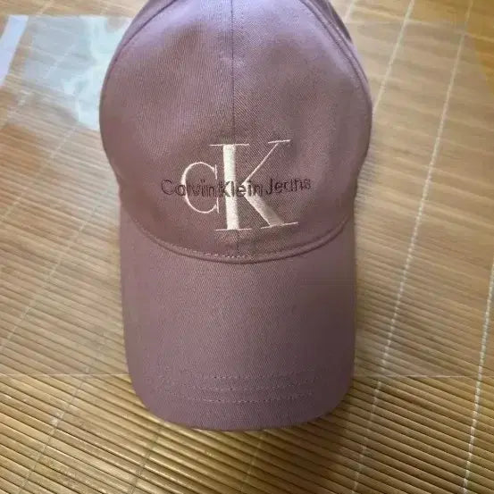 [BUNJANG] Calvin Klein CK Gold Logo Ball Cap / 캘빈클라인 CK(골드)