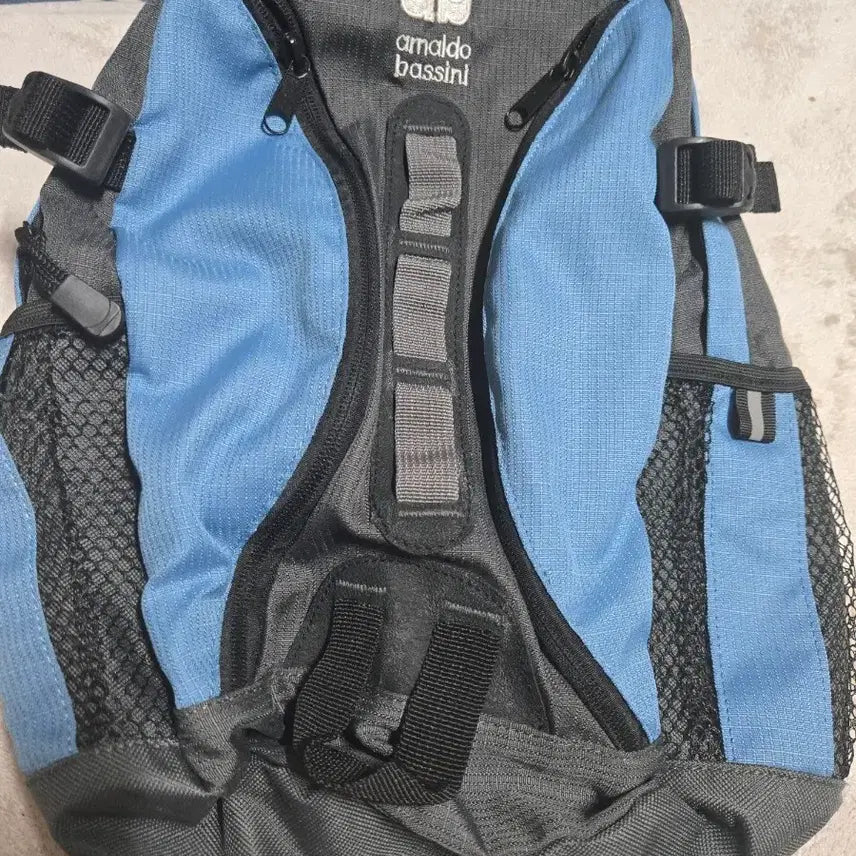 [BUNJANG] Arnaldo Bassini Backpack Blue/Gray / 아르날도 바씨니 백팩 블루/그레이