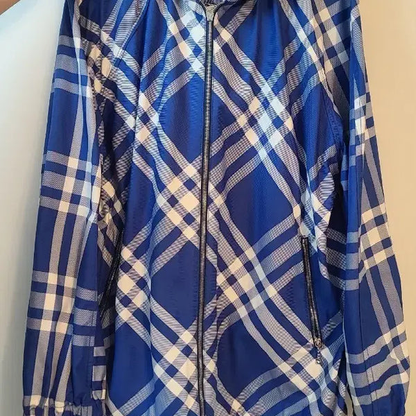 [BUNJANG] Burberry Check Hooded Windbreaker Jacket Blue / 버버리 체크 후드 바람막이 자켓 블루 110