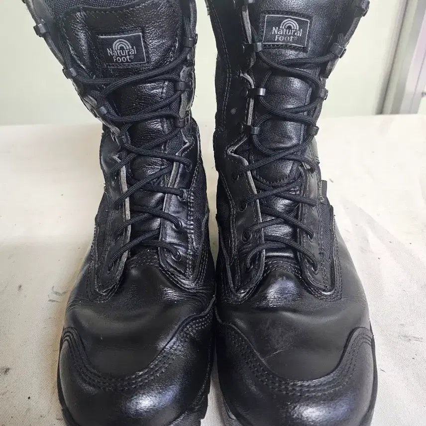 [BUNJANG] Natural Soul Gore-Tex Professional Hiking Boots 275mm Black / 내추럴풋 고어텍스 전문가용 등산화 275미리워커 부츠 블랙