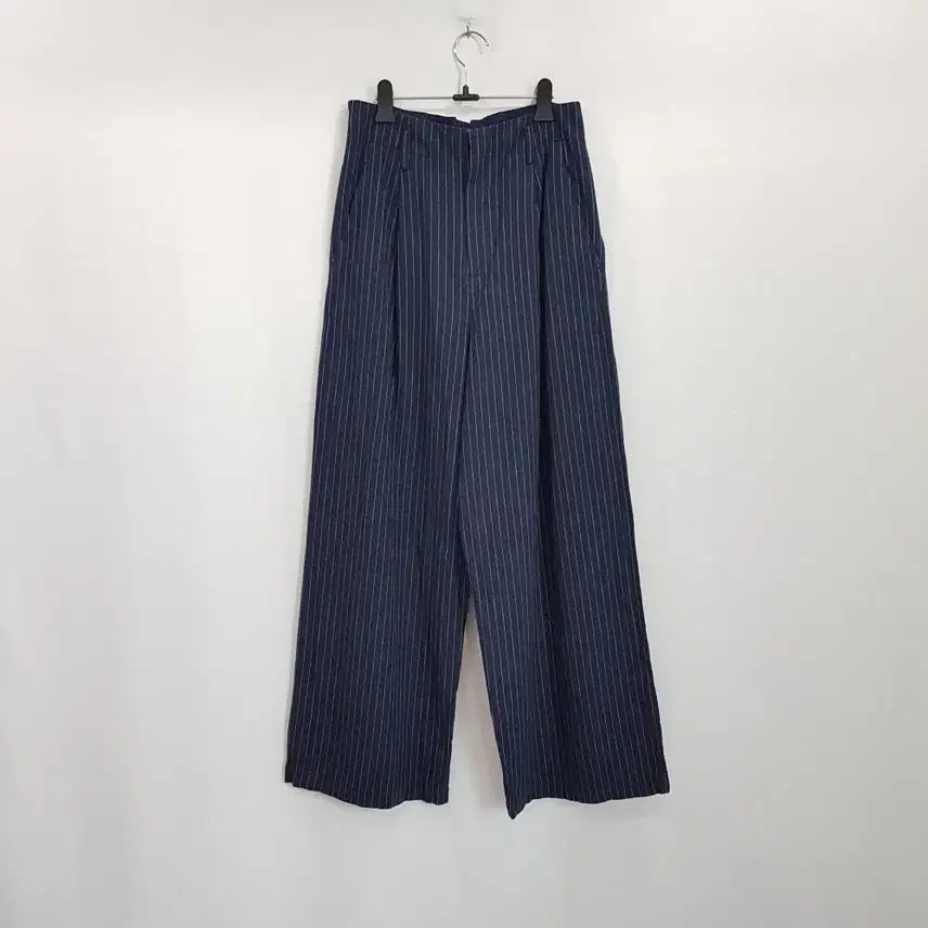 [BUNJANG] Uniqlo Linen Blend High Waist Striped Wide Leg Pants Women's M / 유니클로 하이 스트라이프 오피스룩 린넨 마 와이드 바지 여M R550