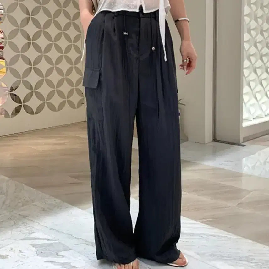 [BUNJANG] String Cargo Wide Pants - Navy (Size S) / [사이즈S]스트링 카고팬츠|와이드팬츠|여성바지|에이블리|네이비바지