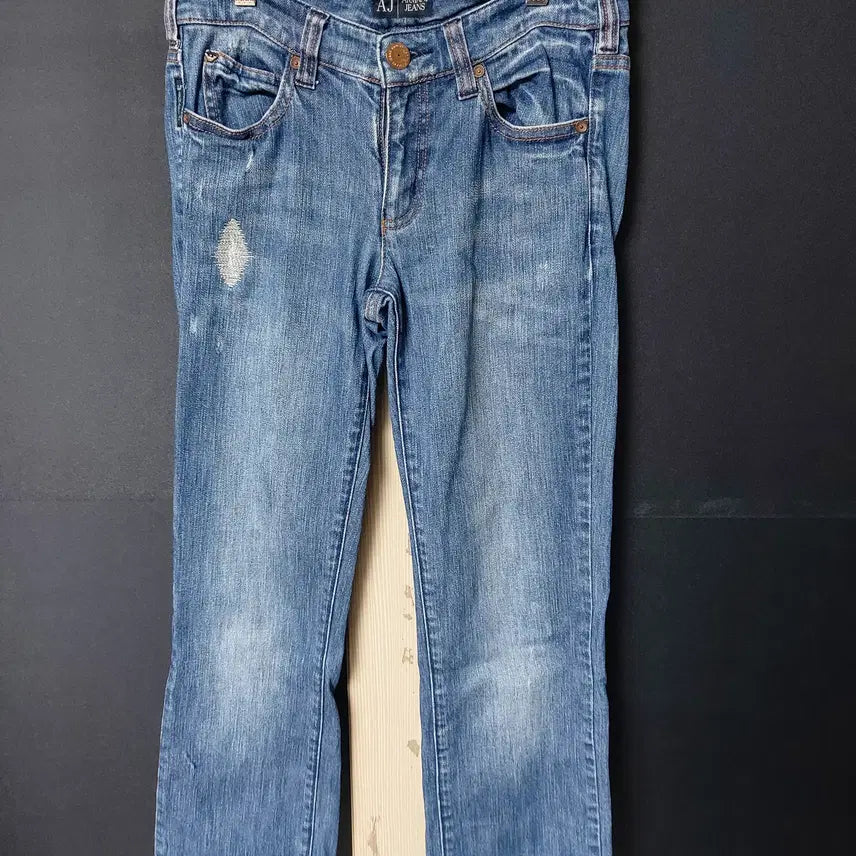 [BUNJANG] Giorgio Armani Jeans Slim Straight Denim Pants 26 Inch / 진짜만원 아르마니 데님 26인치 55 데님팬츠