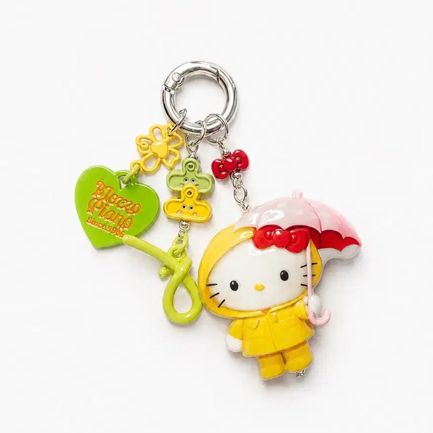 [BUNJANG] Hello Kitty Yellow Raincoat Umbrella Charm Keychain / 심플하지만 귀여워(3)