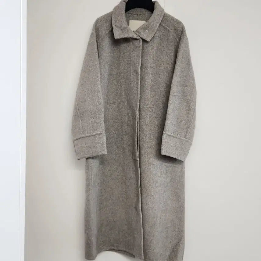 [BUNJANG] RIVER Oatmeal Beige Oversized Fit Wool Coat / RIVER 리버 코트
