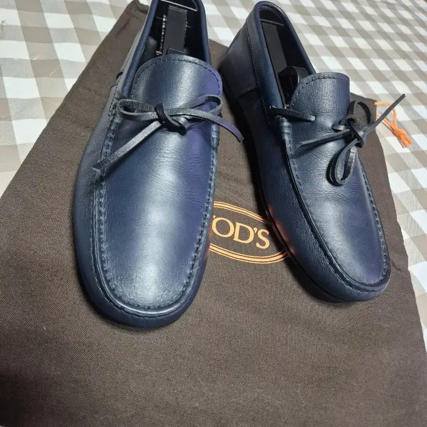 [BUNJANG] Tod's Navy Driving Shoes Size 255 / 토즈 드라이빙 슈즈 네이비 255