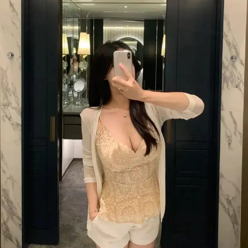 [BUNJANG] Imported Lace Camisole Top / (수입의류) 레이스 나시 탑 클럽룩