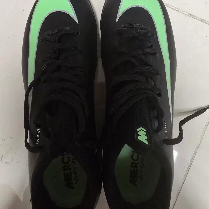 [BUNJANG] Nike Mercurial Vapor 17 Pro TF Soccer Cleats / 나이키 머큐리얼 베이퍼 17 프로 TF (IM5811-001)