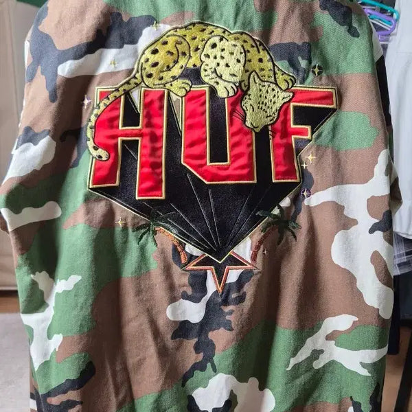 [BUNJANG] HUF Camo Leopard Embroidered Jacket / HUF 카모 야상 자켓