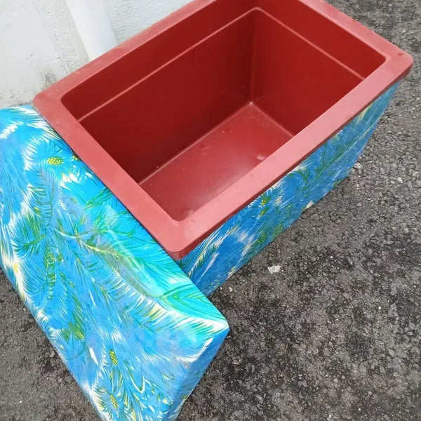 [BUNJANG] Portable Ice Chest Cooler Box (Blue/Red) - Medium Size / 휴대용 아이스박스 블루/레드 중고 너무크지도작지도않은중간크기가낚시고기통도좋을듯요
