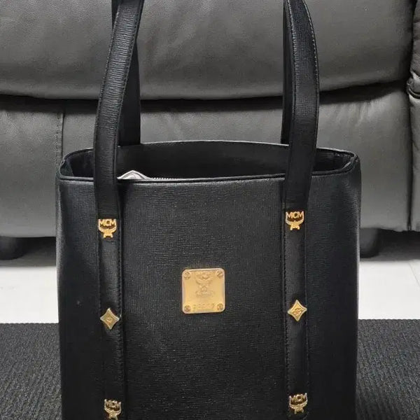 [BUNJANG] MCM Black Tote Bag / @ MCM / 토드백 / 블랙