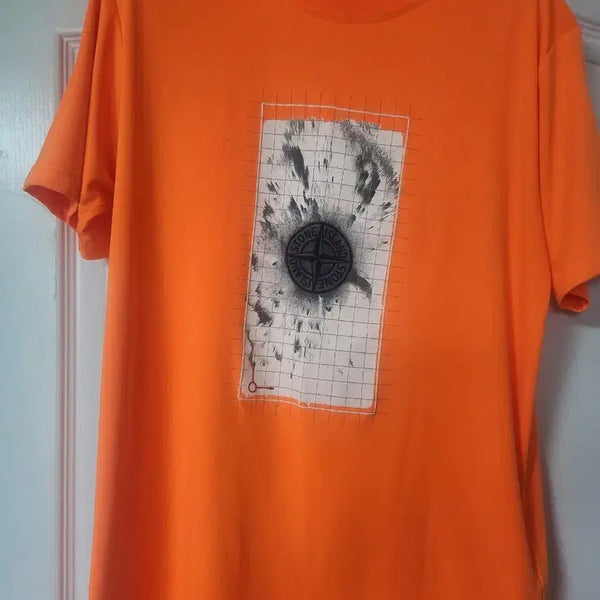 [BUNJANG] Stone Island Orange Short Sleeve T-Shirt (Size M) / 스톤아일랜드 오렌지 반팔 티셔츠