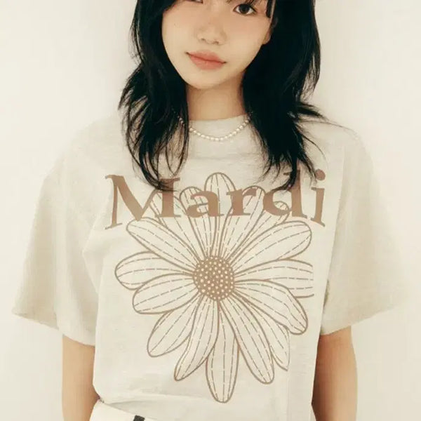 [BUNJANG] Mardi Mercredi T-shirt Two Designs / 마르디메크르디 티셔츠 두디자인